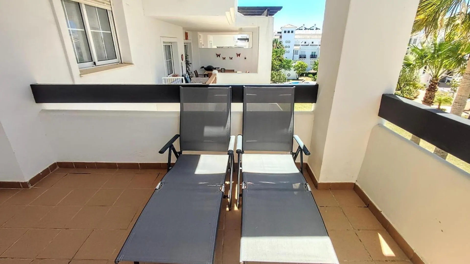 شقة Apartamento Residencial Duquesa مانيلفا